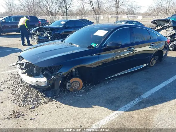 1HGCV1F94JA028732 2018 HONDA ACCORD - Image 2