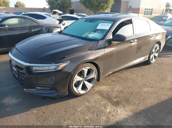 1HGCV1F94JA030450 2018 HONDA ACCORD - Image 2