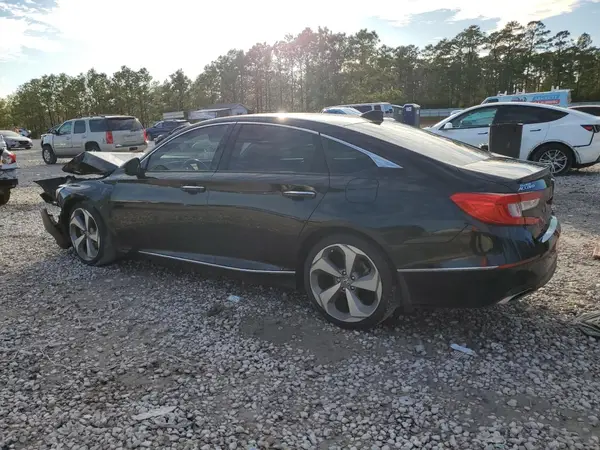 1HGCV1F94JA033140 2018 HONDA ACCORD - Image 2