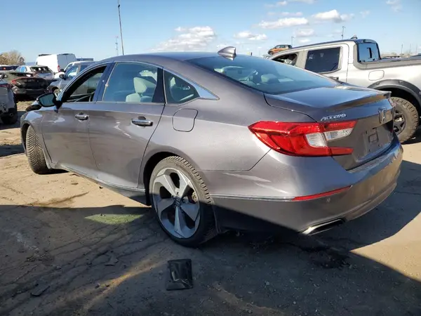 1HGCV1F94JA036393 2018 HONDA ACCORD - Image 2