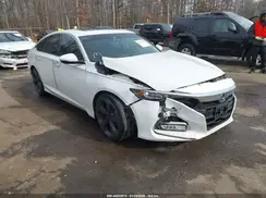 1HGCV1F94JA036944 2018 HONDA ACCORD