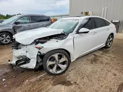 1HGCV1F94JA075386 2018 HONDA ACCORD