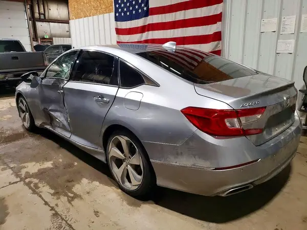 1HGCV1F94JA091085 2018 HONDA ACCORD - Image 2