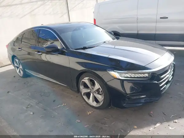 1HGCV1F94JA103123 2018 HONDA ACCORD - Image 1