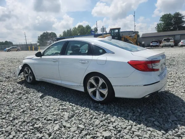 1HGCV1F94JA105938 2018 HONDA ACCORD - Image 2