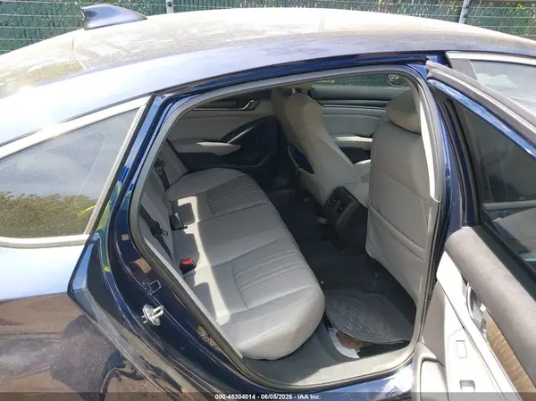 1HGCV1F94JA107897 2018 HONDA ACCORD - Image 8