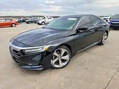 1HGCV1F94JA113845 2018 HONDA ACCORD