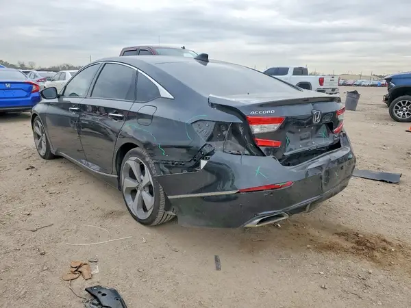 1HGCV1F94JA120679 2018 HONDA ACCORD - Image 2