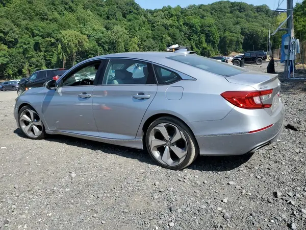 1HGCV1F94JA136395 2018 HONDA ACCORD - Image 2