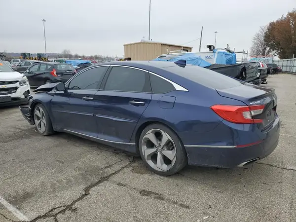 1HGCV1F94JA146411 2018 HONDA ACCORD - Image 2