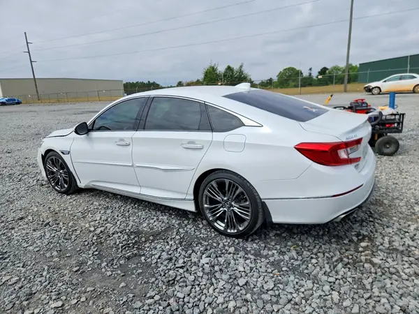 1HGCV1F94JA192904 2018 HONDA ACCORD - Image 2