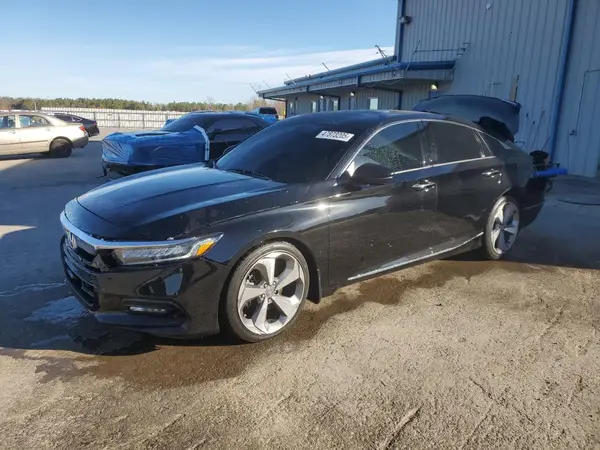 1HGCV1F94JA208342 2018 HONDA ACCORD - Image 1