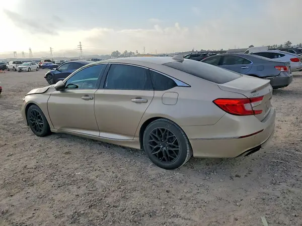 1HGCV1F94JA209698 2018 HONDA ACCORD - Image 2