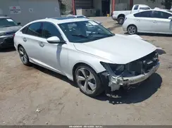 1HGCV1F94JA215677 2018 HONDA ACCORD