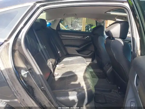 1HGCV1F95JA003502 2018 HONDA ACCORD - Image 8