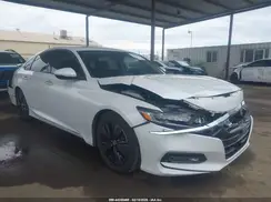 1HGCV1F95JA029761 2018 HONDA ACCORD