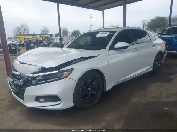 1HGCV1F95JA029761 2018 HONDA ACCORD - Image 2