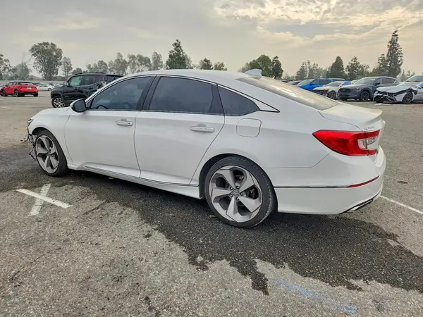 1HGCV1F95JA059696 2018 HONDA ACCORD - Image 2