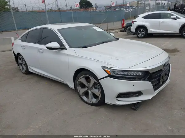 1HGCV1F95JA070889 2018 HONDA ACCORD - Image 1