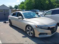 1HGCV1F95JA077972 2018 HONDA ACCORD