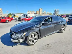 1HGCV1F95JA100831 2018 HONDA ACCORD