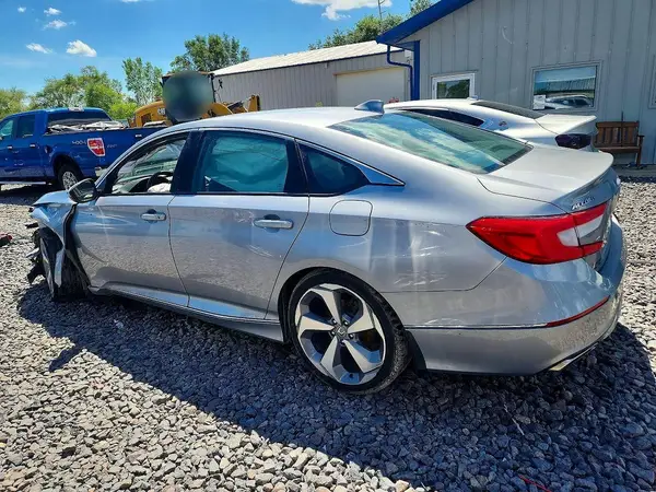 1HGCV1F95JA142092 2018 HONDA ACCORD - Image 2