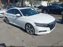 1HGCV1F95JA146448 2018 HONDA ACCORD