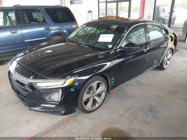 1HGCV1F95JA149043 2018 HONDA ACCORD - Image 2