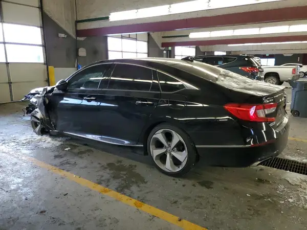 1HGCV1F95JA213629 2018 HONDA ACCORD - Image 2