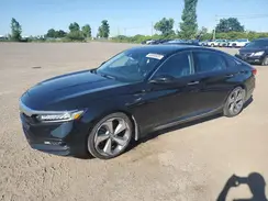 1HGCV1F95JA807928 2018 HONDA ACCORD