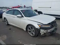 1HGCV1F96JA007798 2018 HONDA ACCORD