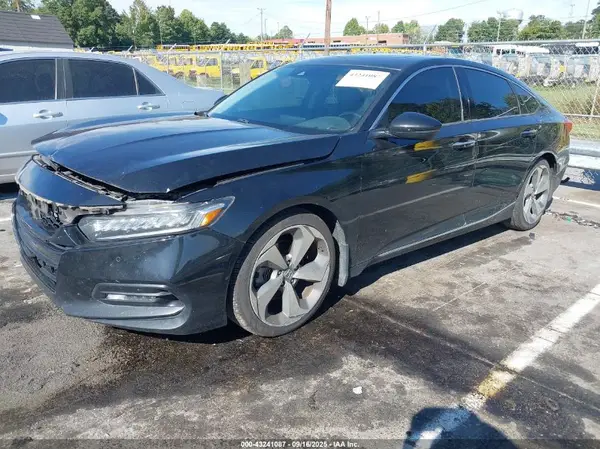 1HGCV1F96JA009485 2018 HONDA ACCORD - Image 2