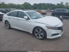 1HGCV1F96JA010037 2018 HONDA ACCORD