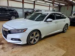 1HGCV1F96JA010054 2018 HONDA ACCORD