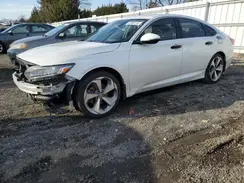 1HGCV1F96JA026769 2018 HONDA ACCORD