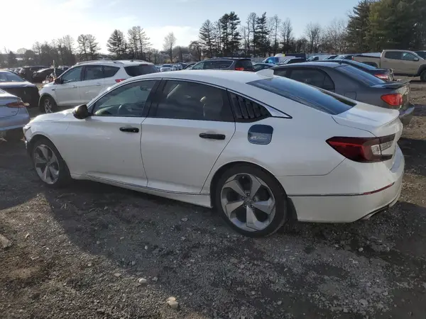 1HGCV1F96JA026769 2018 HONDA ACCORD - Image 2