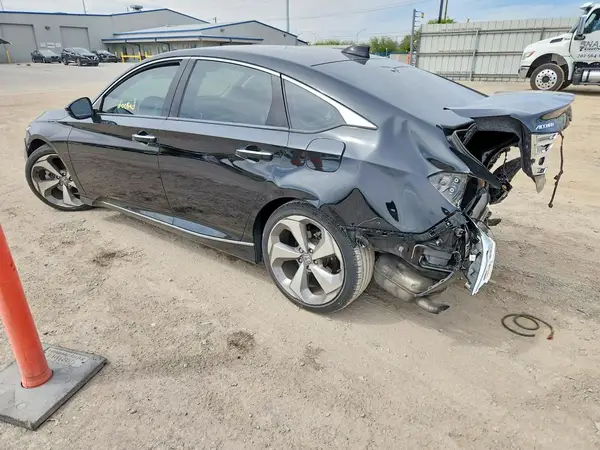1HGCV1F96JA032880 2018 HONDA ACCORD - Image 2