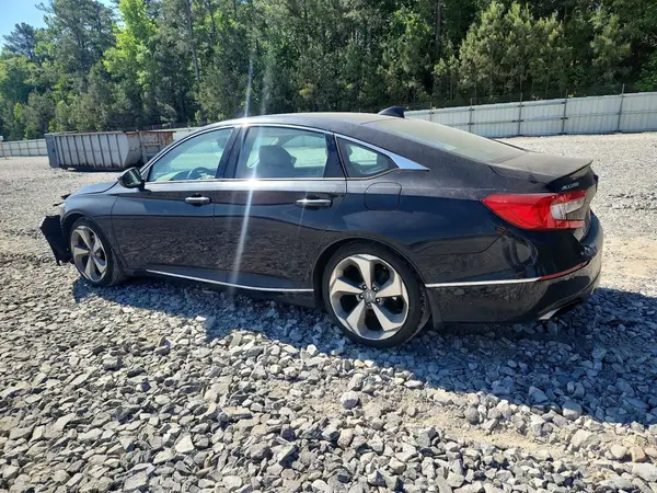 1HGCV1F96JA032913 2018 HONDA ACCORD - Image 2