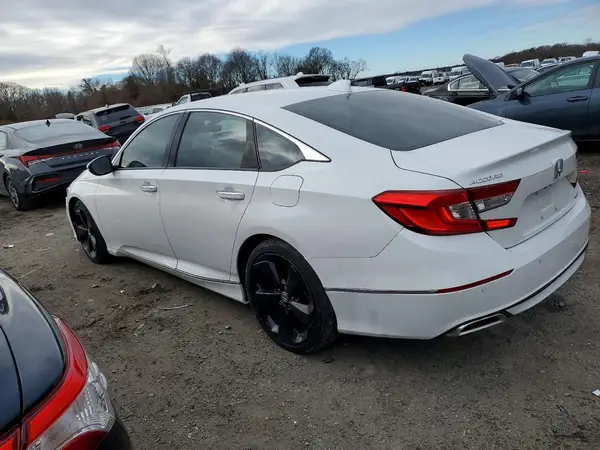 1HGCV1F96JA033625 2018 HONDA ACCORD - Image 2