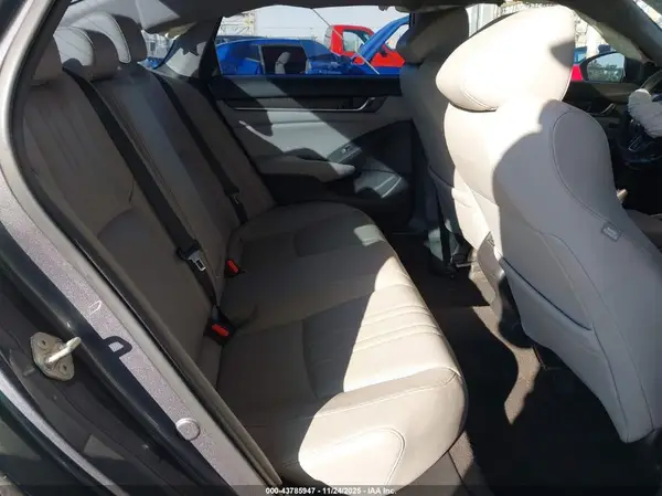 1HGCV1F96JA037710 2018 HONDA ACCORD - Image 8