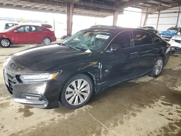 1HGCV1F96JA038663 2018 HONDA ACCORD - Image 1