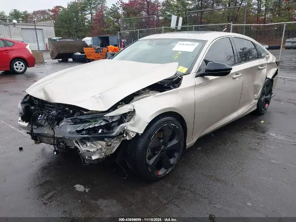 1HGCV1F96JA059285 2018 HONDA ACCORD - Image 2