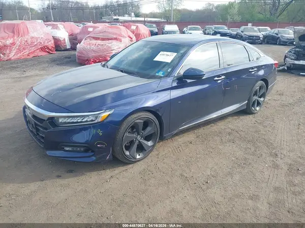1HGCV1F96JA063515 2018 HONDA ACCORD - Image 2