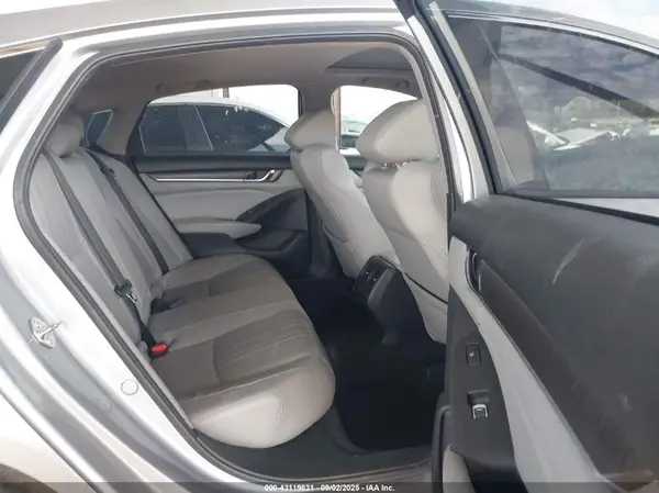 1HGCV1F96JA095834 2018 HONDA ACCORD - Image 8