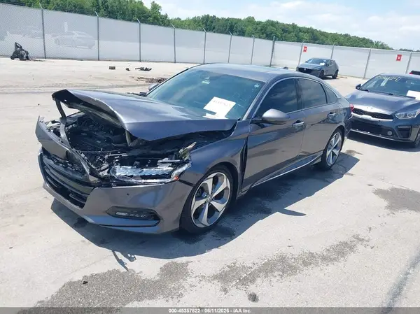 1HGCV1F96JA138018 2018 HONDA ACCORD - Image 2