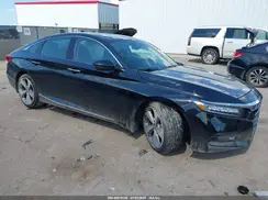 1HGCV1F96JA149052 2018 HONDA ACCORD
