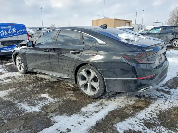 1HGCV1F96JA156812 2018 HONDA ACCORD - Image 2