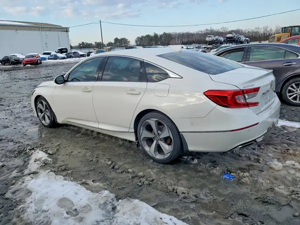 1HGCV1F96JA186683 2018 HONDA ACCORD - Image 2