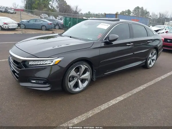 1HGCV1F96JA193987 2018 HONDA ACCORD - Image 2