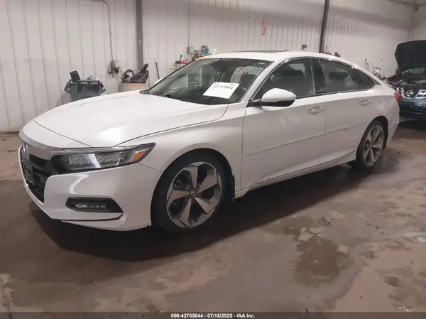 1HGCV1F96JA195853 2018 HONDA ACCORD - Image 2